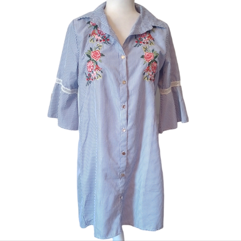 Millennium striped embroidered shirt dress. Small, light blue